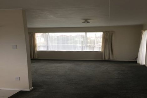 Photo of property in 42 Acacia Street, Kelvin Grove, Palmerston North, 4414