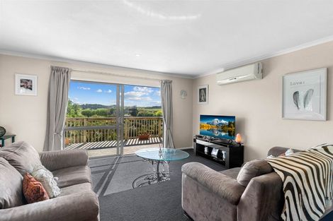 Photo of property in 11 Lupis Way, Kaiwaka, 0573