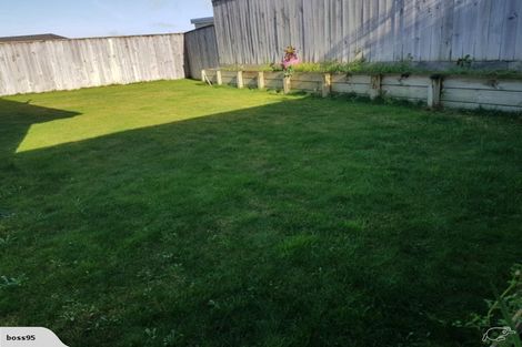 Photo of property in 33 Edith Collier Drive, Otamatea, Whanganui, 4500