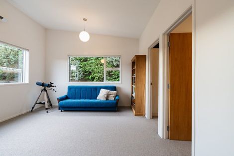 Photo of property in 35 Waikana Street, Broad Bay, Dunedin, 9014