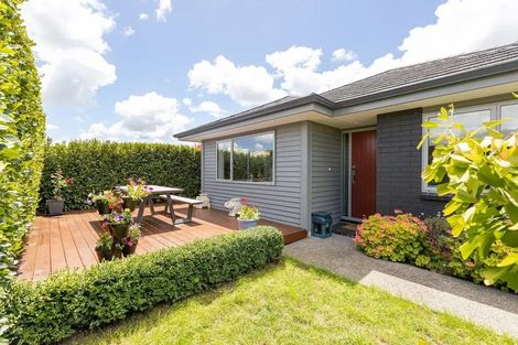 Photo of property in 12 Tuscan Lane, Martinborough, 5711