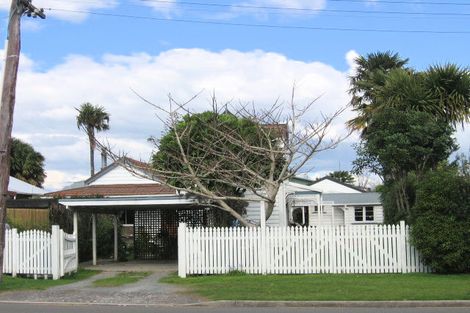 Photo of property in 2 Courtney Road, Gate Pa, Tauranga, 3112