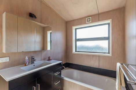 Photo of property in 35 Barling Street, Himatangi Beach, Foxton, 4891