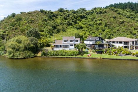 Photo of property in 14 Okawa Bay Road, Tikitere, Rotorua, 3074