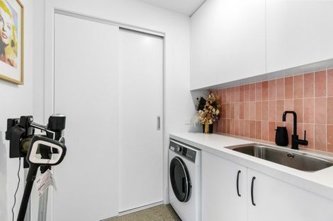 Photo of property in 25d Blackman Road, Blackmans, Alexandra, 9391