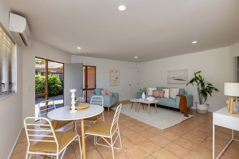 Photo of property in 76 Hinemoa Street, Paraparaumu, 5032