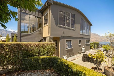 Photo of property in 2a London Lane, Queenstown, 9300