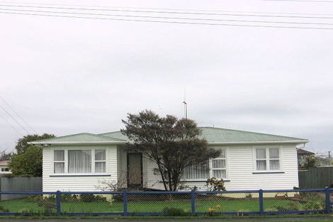 Photo of property in 9 Tasman Street, Levin, 5510