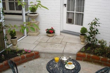 Photo of property in 1/3 Tuirau Place, Ilam, Christchurch, 8041