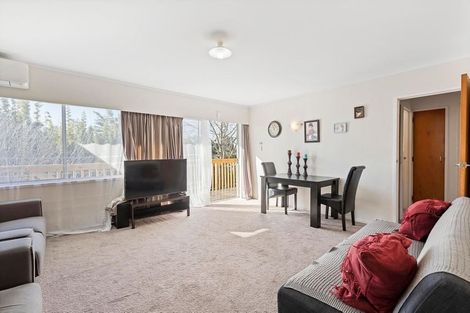 Photo of property in 2/18 Bevyn Street, Castor Bay, Auckland, 0620