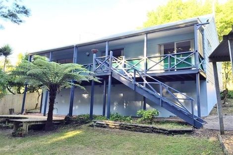 Photo of property in 64 Wirihana Road, Titirangi, Auckland, 0604