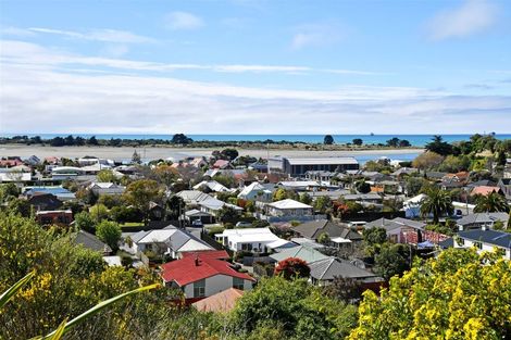Photo of property in 11 Egnot Heights, Redcliffs, Christchurch, 8081