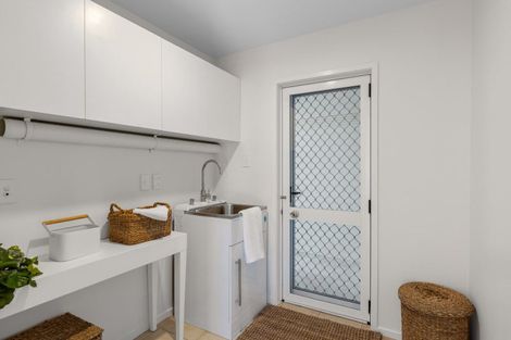 Photo of property in 2/79 Cannon Hill Crescent, Mount Pleasant, Christchurch, 8081