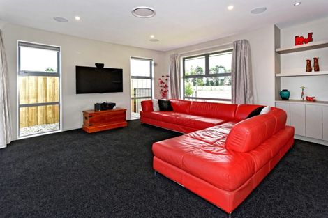 Photo of property in 73 Dynes Road, Rolleston, 7615