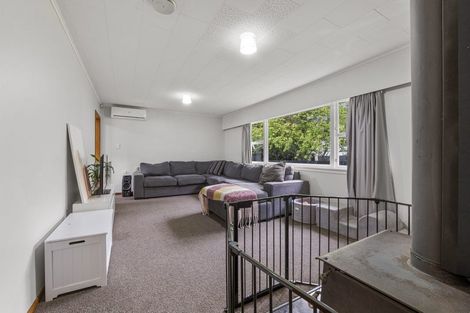 Photo of property in 8 Fyson Place, Hawera, 4610