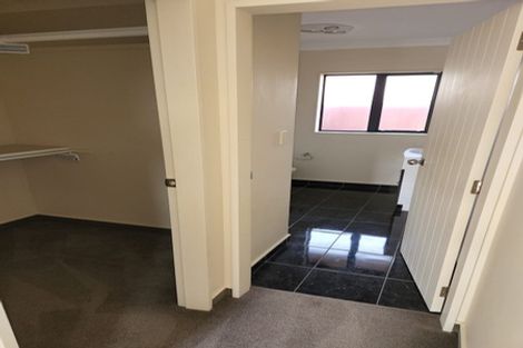 Photo of property in 170 Milne Drive, Paraparaumu, 5032