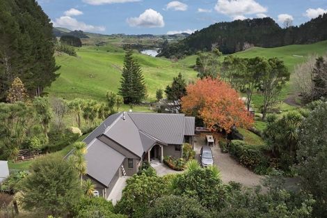 Photo of property in 2b Maungatawhiri Road, Raglan, 3295