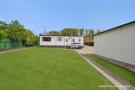 Photo of property in 3 Great North Road, Waipawa, 4210