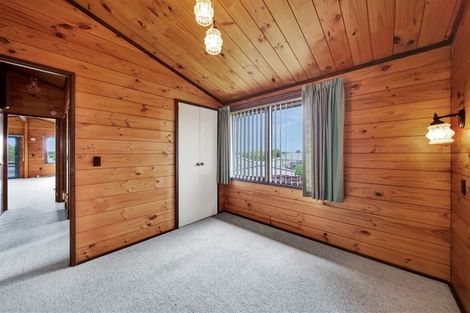 Photo of property in 4 Glamis Avenue, Bell Block, New Plymouth, 4312