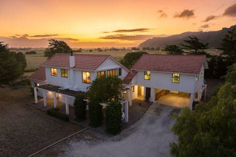 Photo of property in 2 Neal Road, Rarangi, Blenheim, 7273