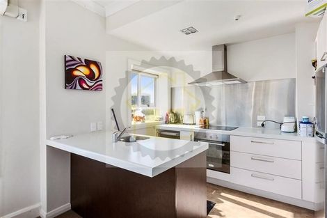 Photo of property in 4/39 View Street, Dunedin Central, Dunedin, 9016