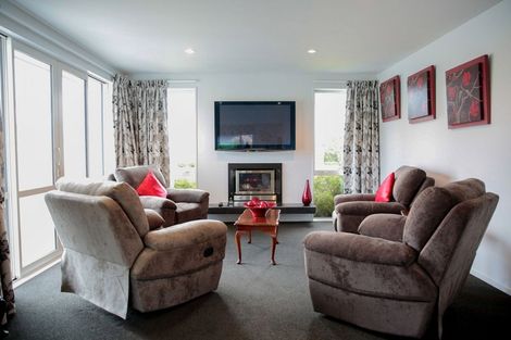 Photo of property in 9 Sterling Crescent, Kaiapoi, 7630