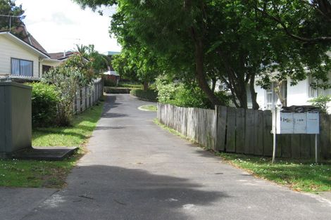 Photo of property in 2/10 Phoenix Place, Papatoetoe, Auckland, 2025