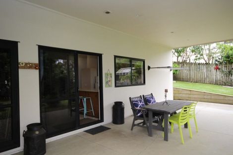 Photo of property in 6 Brampton Road, Snells Beach, 0920