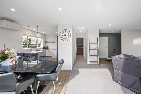 Photo of property in 3 Danden Way, Pukekohe, 2120