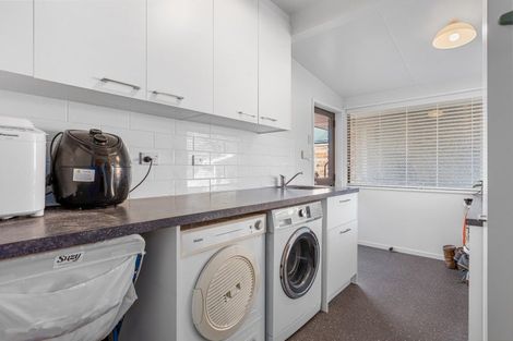 Photo of property in 2 Terrace Road, Leithfield, Amberley, 7481