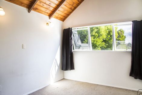 Photo of property in 2/26 Richards Avenue, Forrest Hill, Auckland, 0620