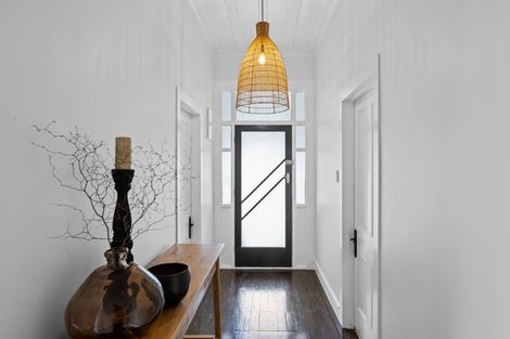 Photo of property in 10 Mcvay Street, Napier South, Napier, 4110