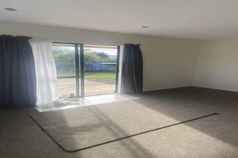 Photo of property in 15 South Avenue, Kaukapakapa, 0871