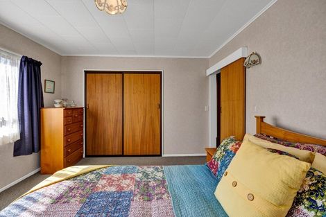 Photo of property in 30 Wellington Street, Hawera, 4610