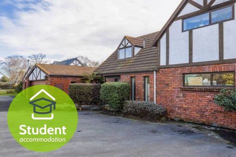 Photo of property in 33b Lochee Road, Upper Riccarton, Christchurch, 8041