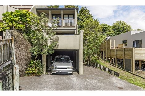 Photo of property in 1/7 Pannill Place, Oteha, Auckland, 0632