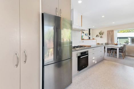 Photo of property in 25 Pukeko Street, Hillcrest, Rotorua, 3015