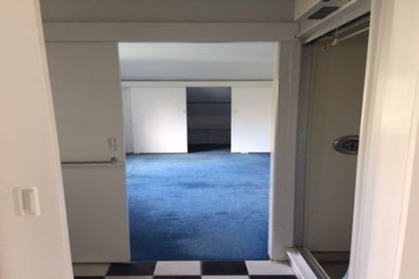 Photo of property in 7a Hawker Street, Mount Victoria, Wellington, 6011