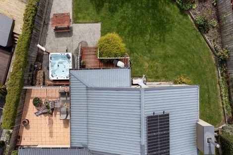 Photo of property in 19 Bracken Street, Arrowtown, 9302