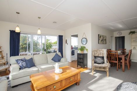 Photo of property in 13 Byron Street, Te Hapara, Gisborne, 4010