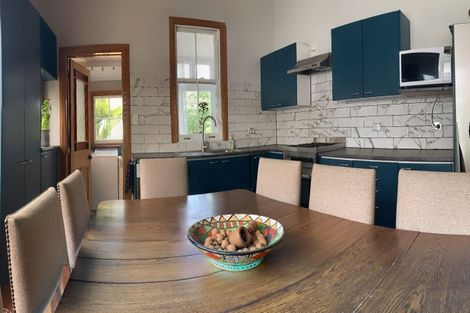 Photo of property in 6 William Bond Street, Stanley Point, Auckland, 0624