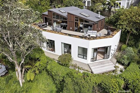 Photo of property in 51 Jubilee Road, Khandallah, Wellington, 6035