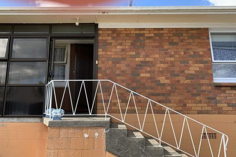 Photo of property in 1/92 Grey Street, Onehunga, Auckland, 1061