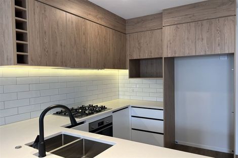 Photo of property in 31 Coast Garden Drive, Hobsonville, Auckland, 0616