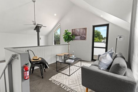 Photo of property in 7a Kempton Street, Greytown, 5712