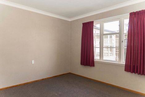 Photo of property in 6 Redfern Street, Dannevirke, 4930