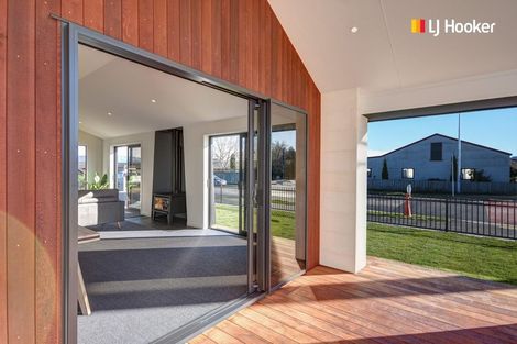 Photo of property in 182 Factory Road, Mosgiel, 9024