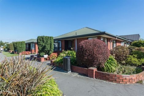 Photo of property in 69 Division Street, Riccarton, Christchurch, 8041