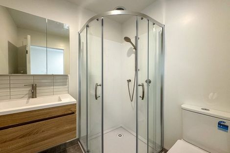 Photo of property in 30b Flaxdale Street, Birkdale, Auckland, 0626