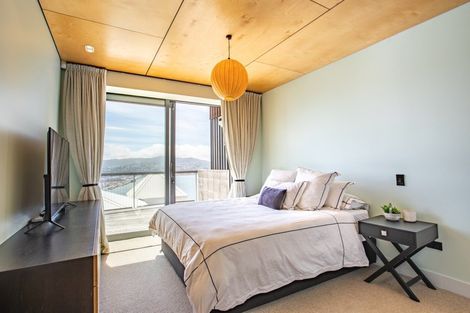 Photo of property in 1b Robieson Lane, Roseneath, Wellington, 6011